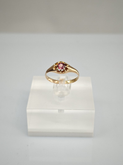 Vintage Spinel gold ring  