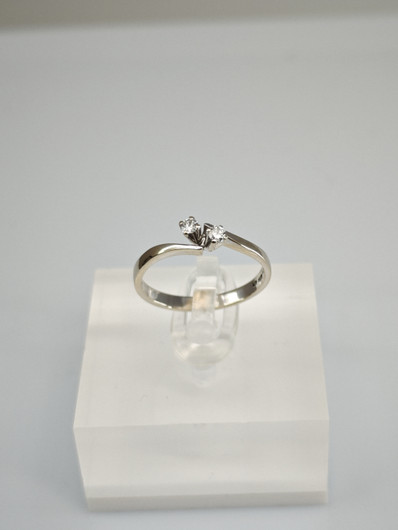 Vintage diamond gold ring  