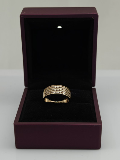 Vintage diamond gold ring  