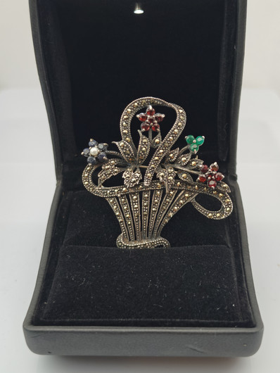 Vintage silver brooch with stones
