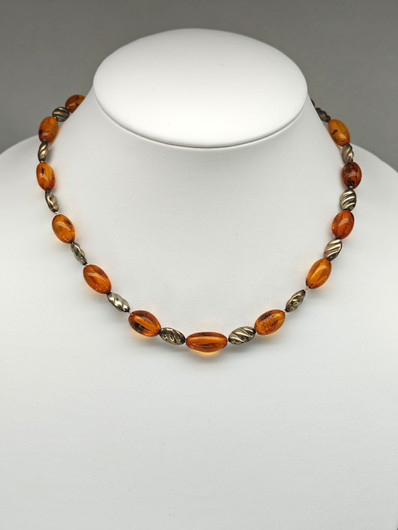 Vintage Baltic Amber necklace 51 cm