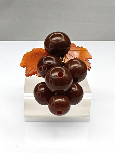 Vintage Baltic amber brooch ,like leaves and berries
