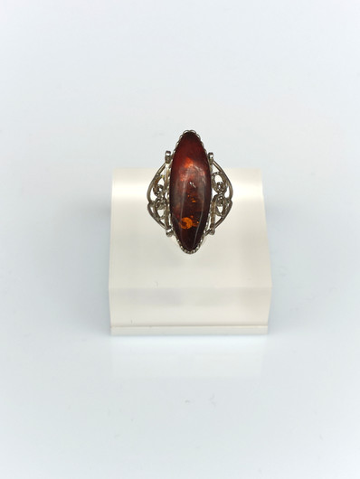 Vintage Baltic Amber ring