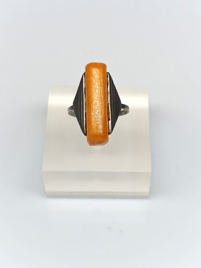Vintage Baltic Amber silver ring