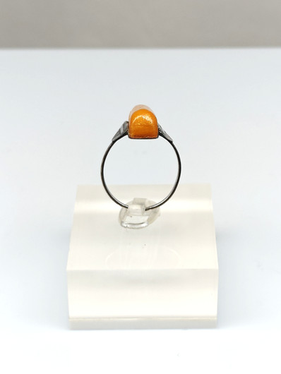 Vintage Baltic Amber silver ring