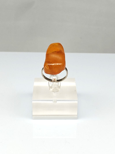 Vintage Baltic Amber ring