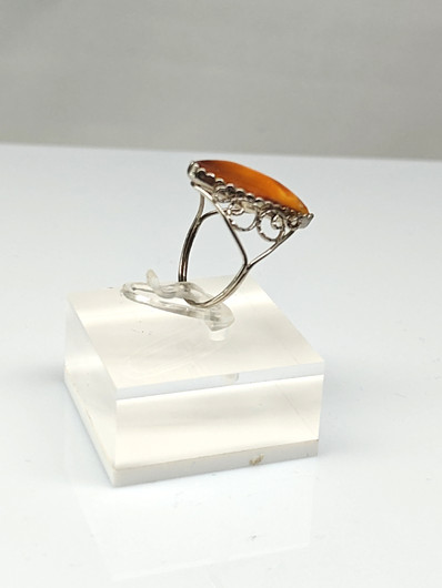 Vintage Baltic Amber ring