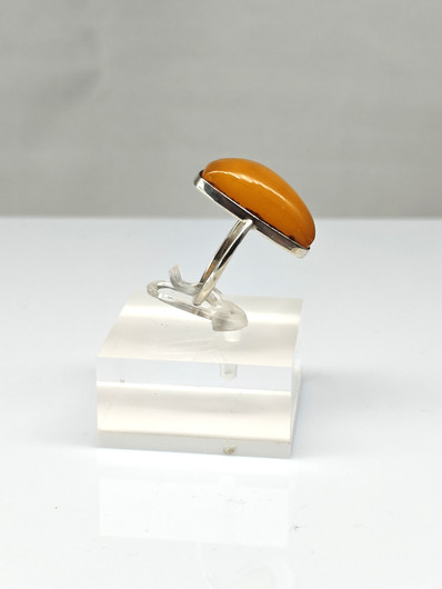 Vintage Baltic Amber silver ring