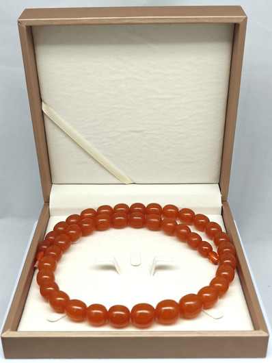 Vintage Baltic amber necklace 67 cm