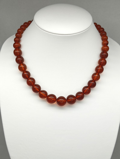 Vintage Baltic amber necklace 56 cm