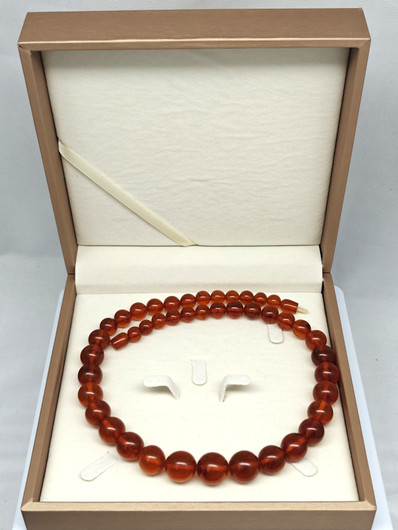 Vintage Baltic amber necklace 56 cm