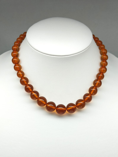 Vintage Baltic Amber necklace 48 cm