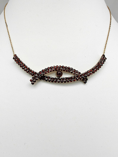 Vintage gold plated silver garnet necklace