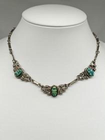 Vintage necklace with stone