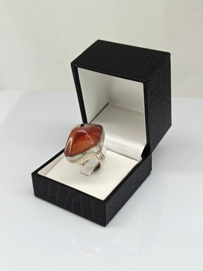 Vintage silver ring with stone