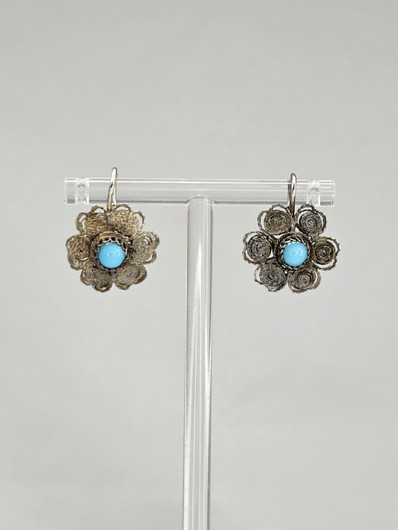 Vintage earrings with stone