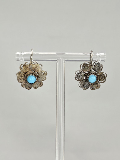 Vintage earrings with stone