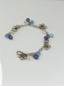 Vintage bracelet with stones