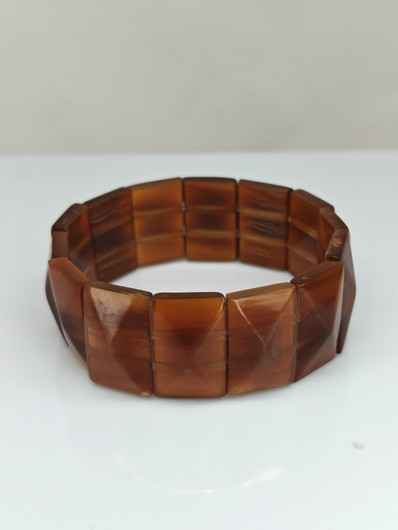 Vintage bracelet with stones