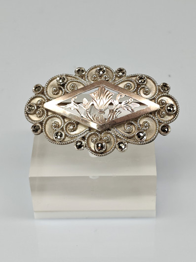 Vintage silver brooch 