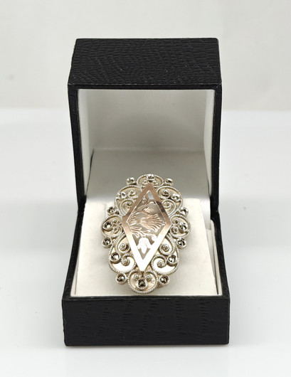 Vintage silver brooch 