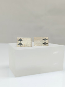 Vintage hopeiset kalvosinnapit 