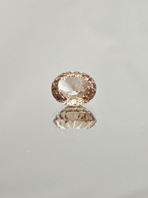 Imperial Topaasi ovaali 9.60ct  kuvallisella aitoustodistuksella