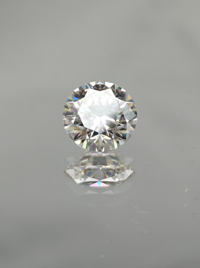 Moissanite round 5.00ct