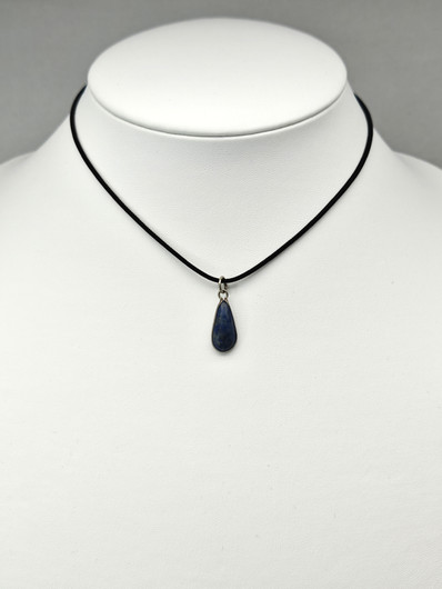 Lapis lazuli riipus