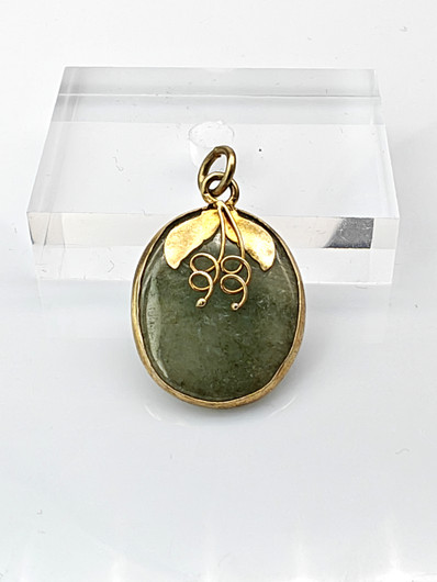 Jade riipus 