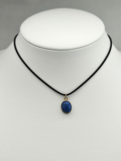 Lapis lazuli riipus 