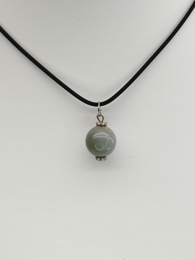 Jade riipus