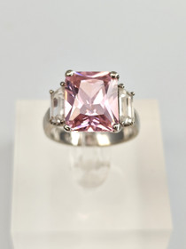 Vintage silver ring with stone