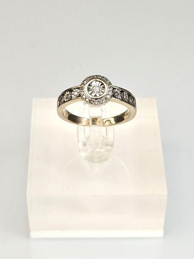 Vintage diamond white gold ring  