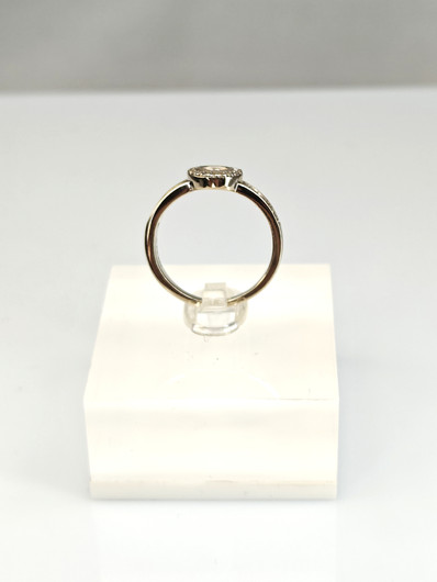 Vintage diamond white gold ring  