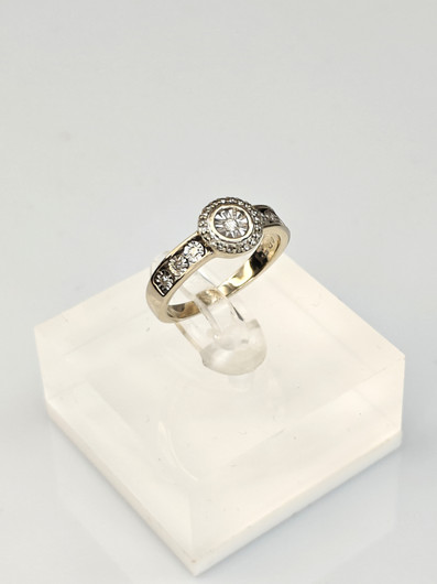 Vintage diamond white gold ring  