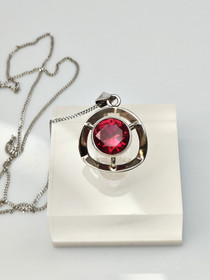 Vintage silver pendant with chain and stone