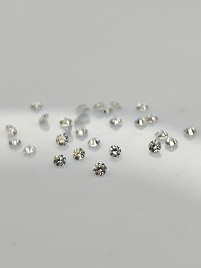 Moissaniitti pyöreä 2mm