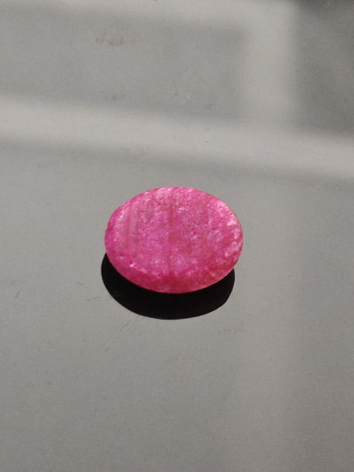 Luonnon safiiri 12,25ct väri käsitelty
