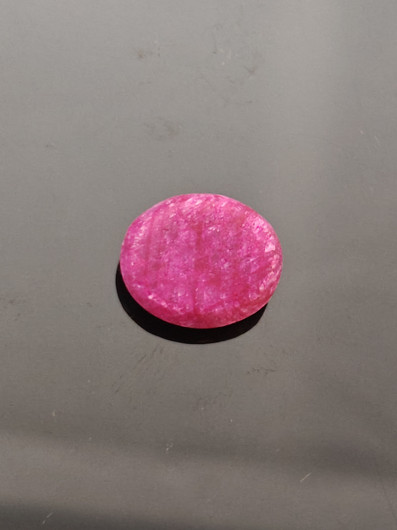 Luonnon safiiri 12,25ct väri käsitelty