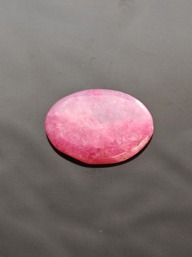 Luonnon safiiri 6,5ct väri käsitelty