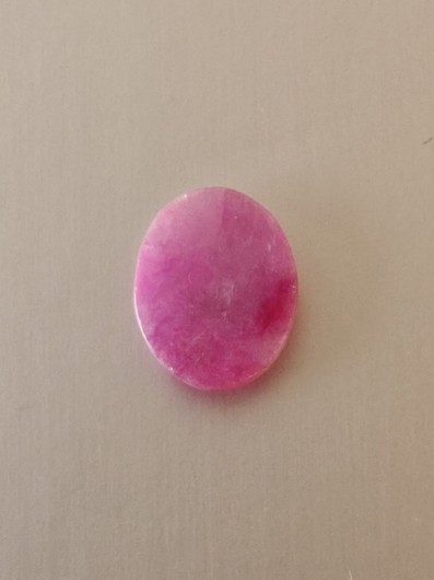 Luonnon safiiri 9ct, väri käsitelty