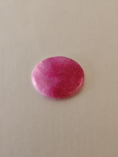 Luonnon safiiri 9ct, väri käsitelty