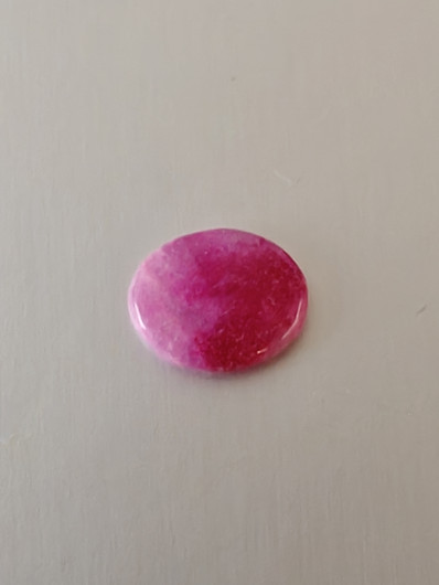 Luonnon safiiri 9ct, väri käsitelty