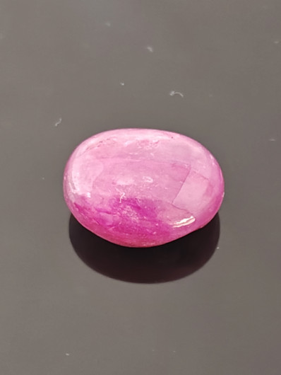 Luonnon safiiri 14,8ct väri käsitelty