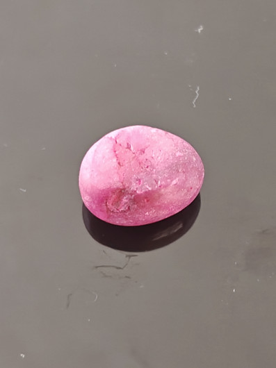 Luonnon safiiri 14,8ct väri käsitelty