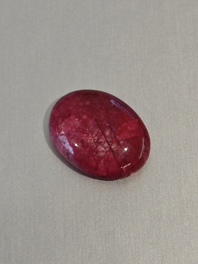 Luonnon safiiri 12,2ct väri käsitelty