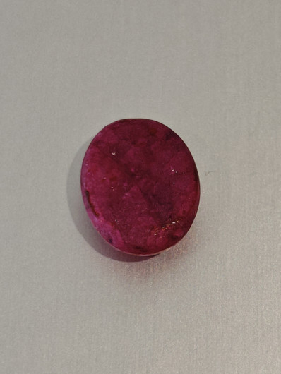 Luonnon safiiri 12,2ct väri käsitelty