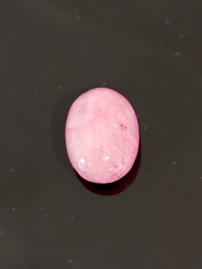 Luonnon safiiri 14,6ct, väri käsitelty