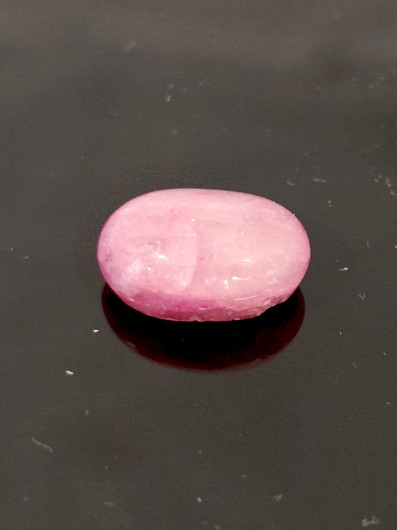Luonnon safiiri 14,6ct, väri käsitelty